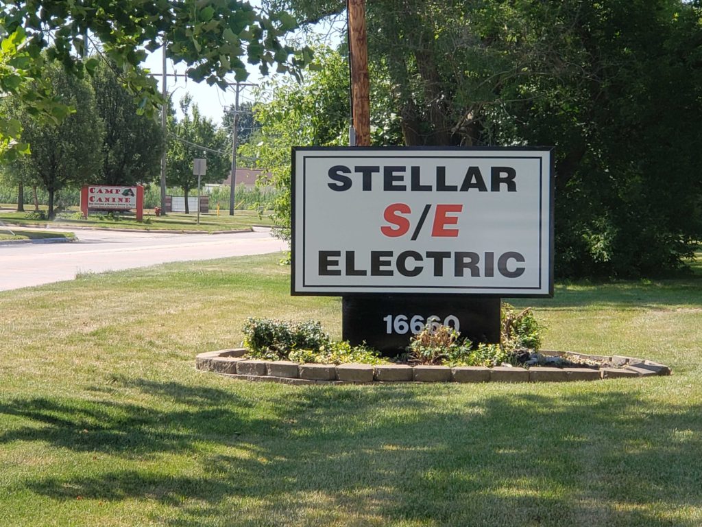 Stellar Electric Outdoor Sign MI Custom Signs Taylor MI